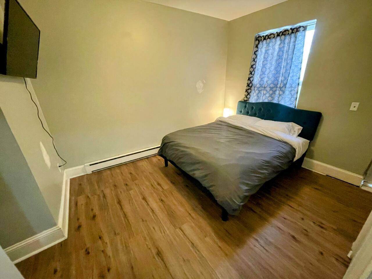 The Roomy Three Bedroom, photo 4