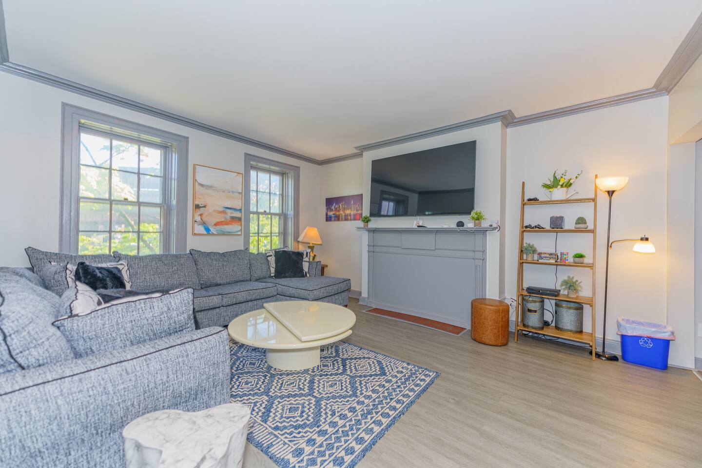 The Two Floor Townhouse, photo 2