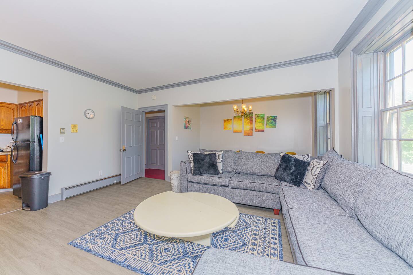 The Whole Townhouse, photo 2